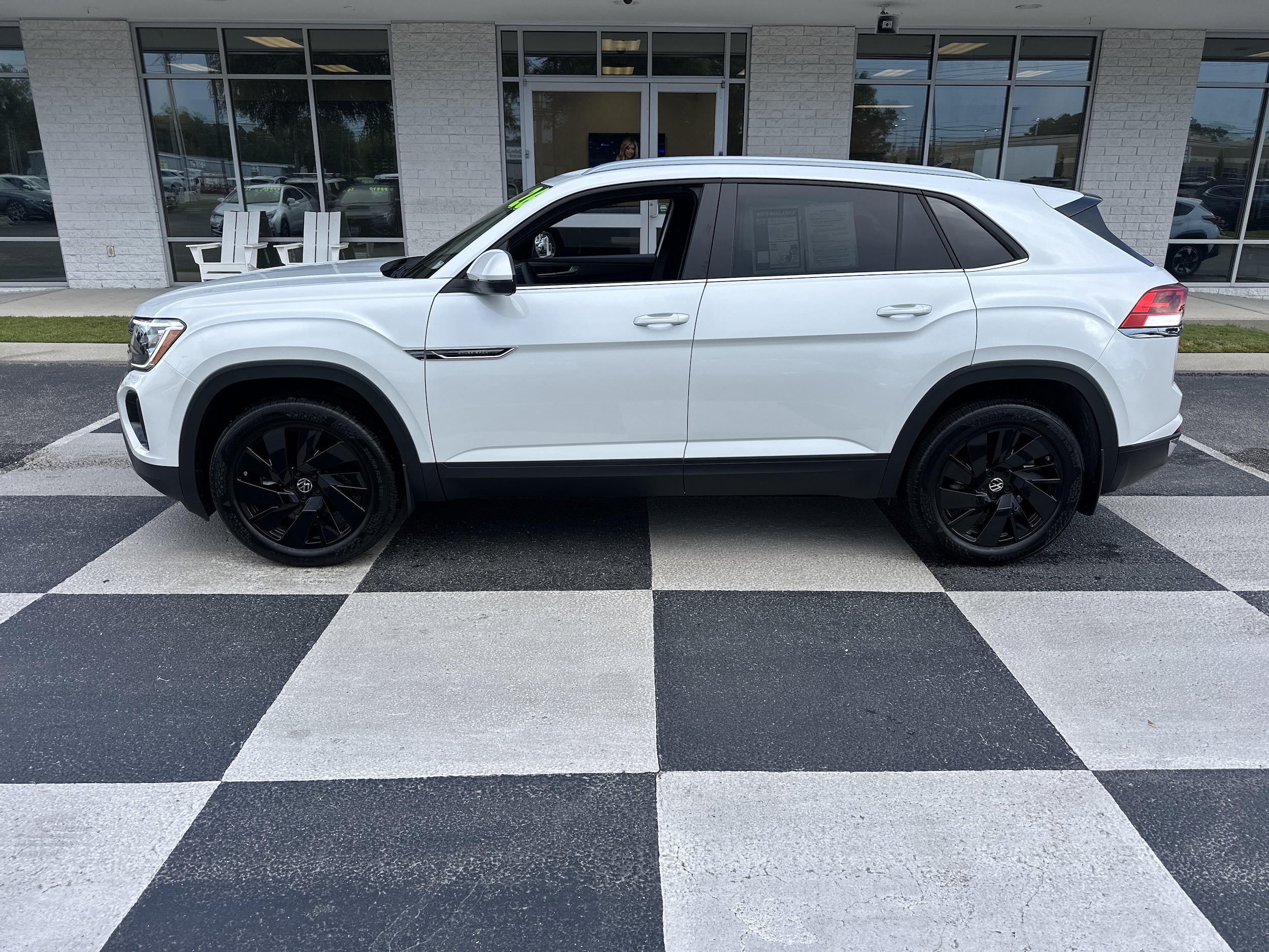 2026 Volkswagen Atlas Cross Sport SE w/Tech