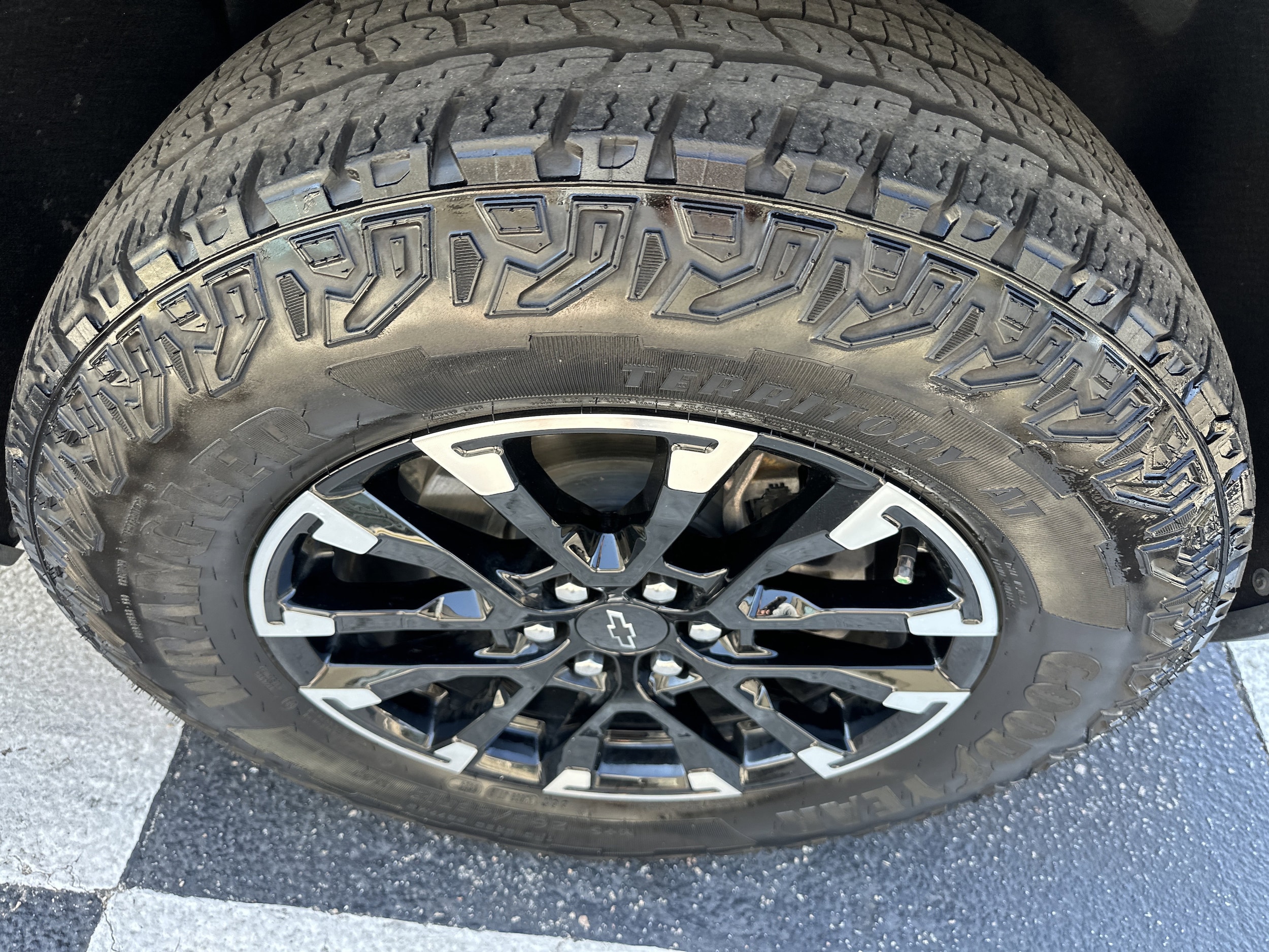 2024 Chevrolet Traverse Z71 - Photo 6