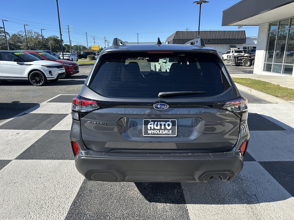 Used 2025 Subaru Forester Premium SUV