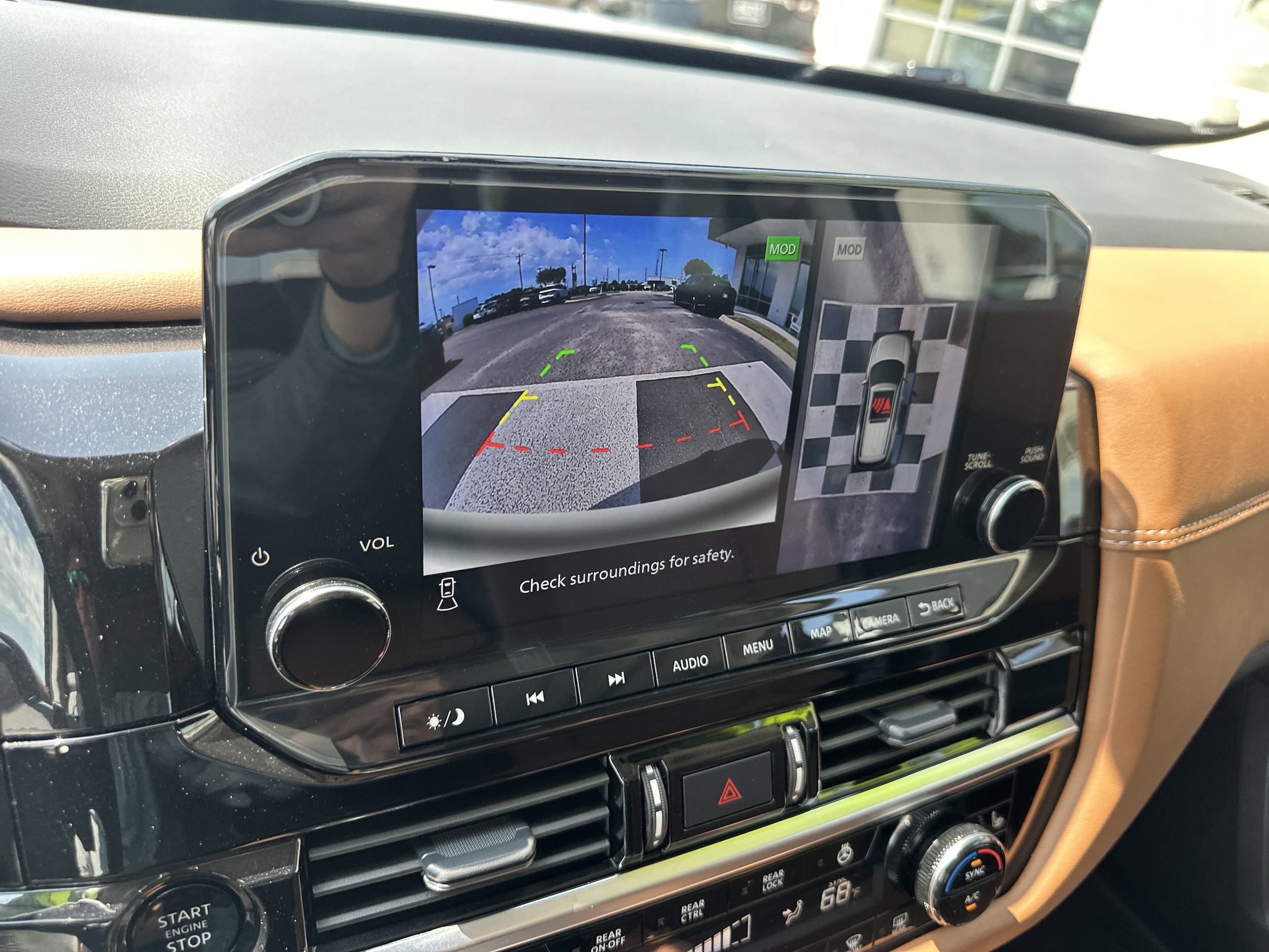 2025 Nissan Pathfinder Platinum - Photo 18