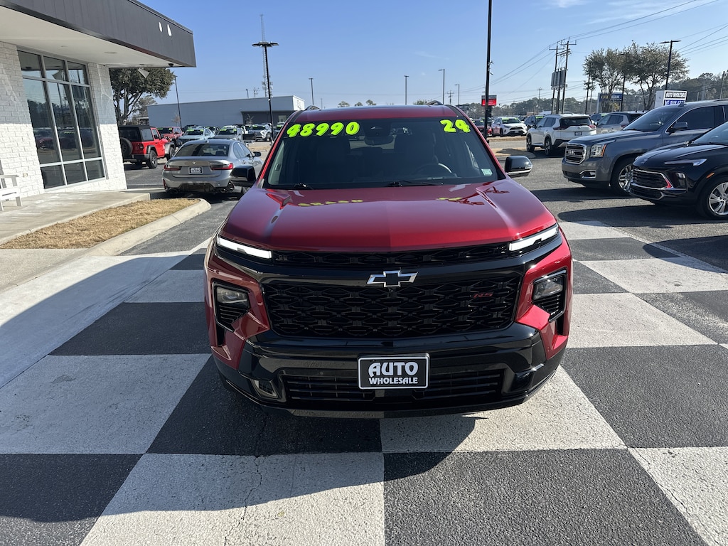 Used 2024 Chevrolet Traverse RS SUV