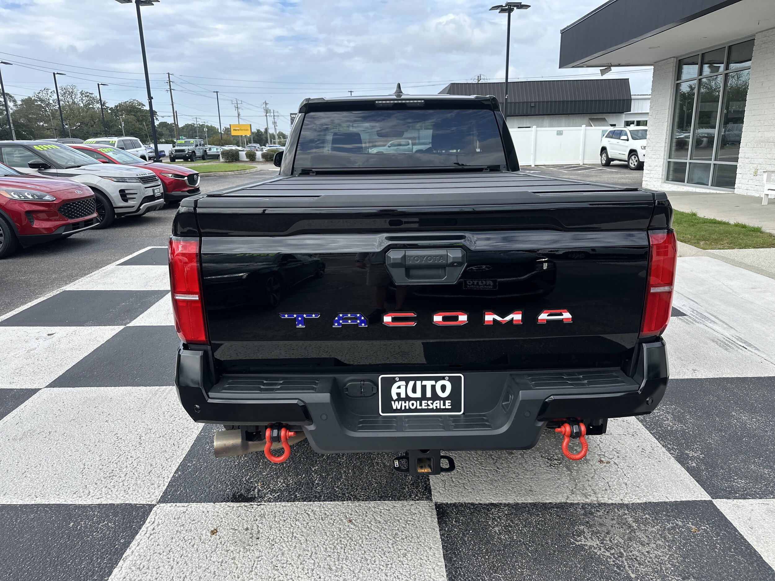 2024 Toyota Tacoma TRD PreRunner photo 2