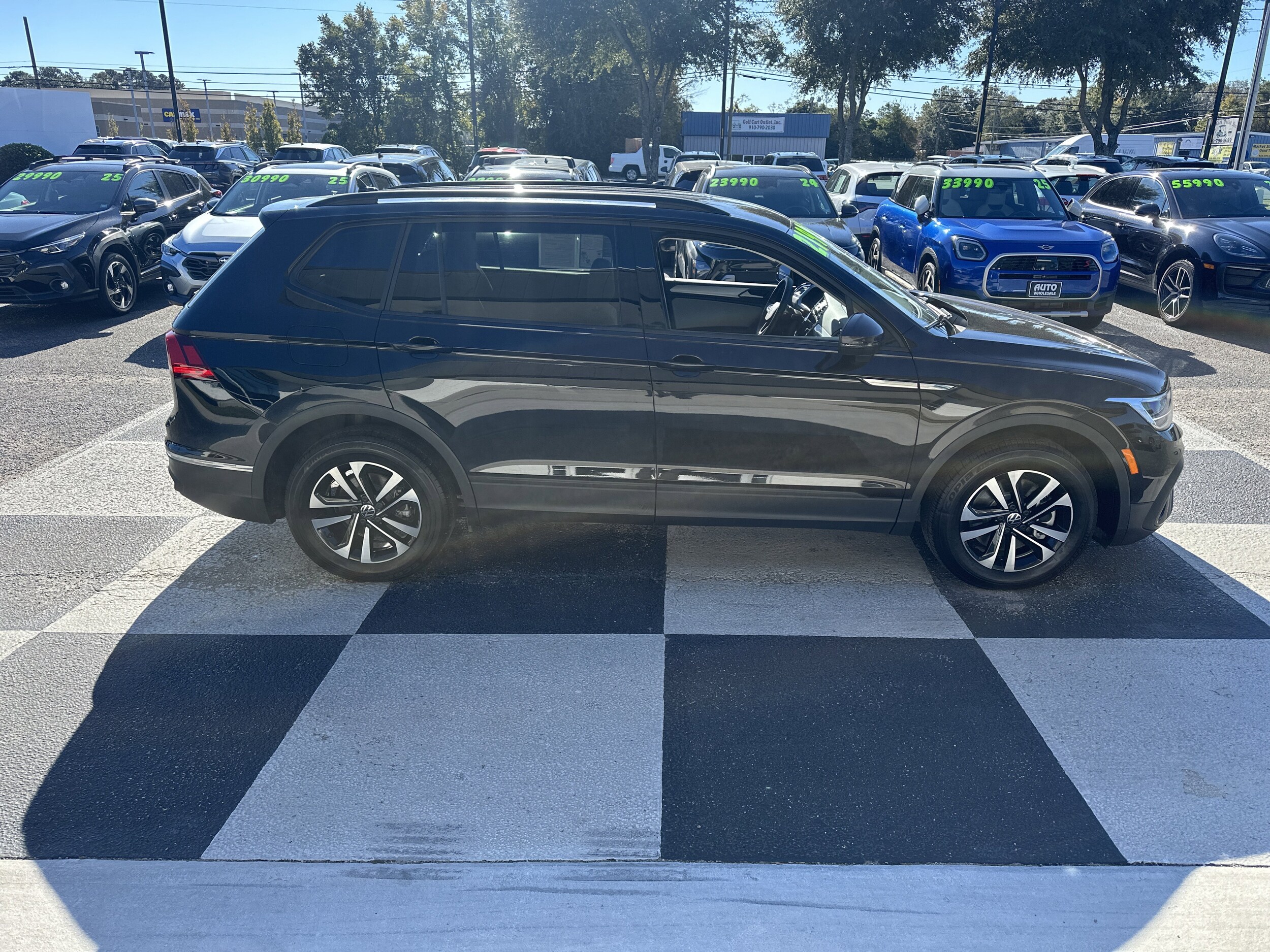 2024 Volkswagen Tiguan S photo 3