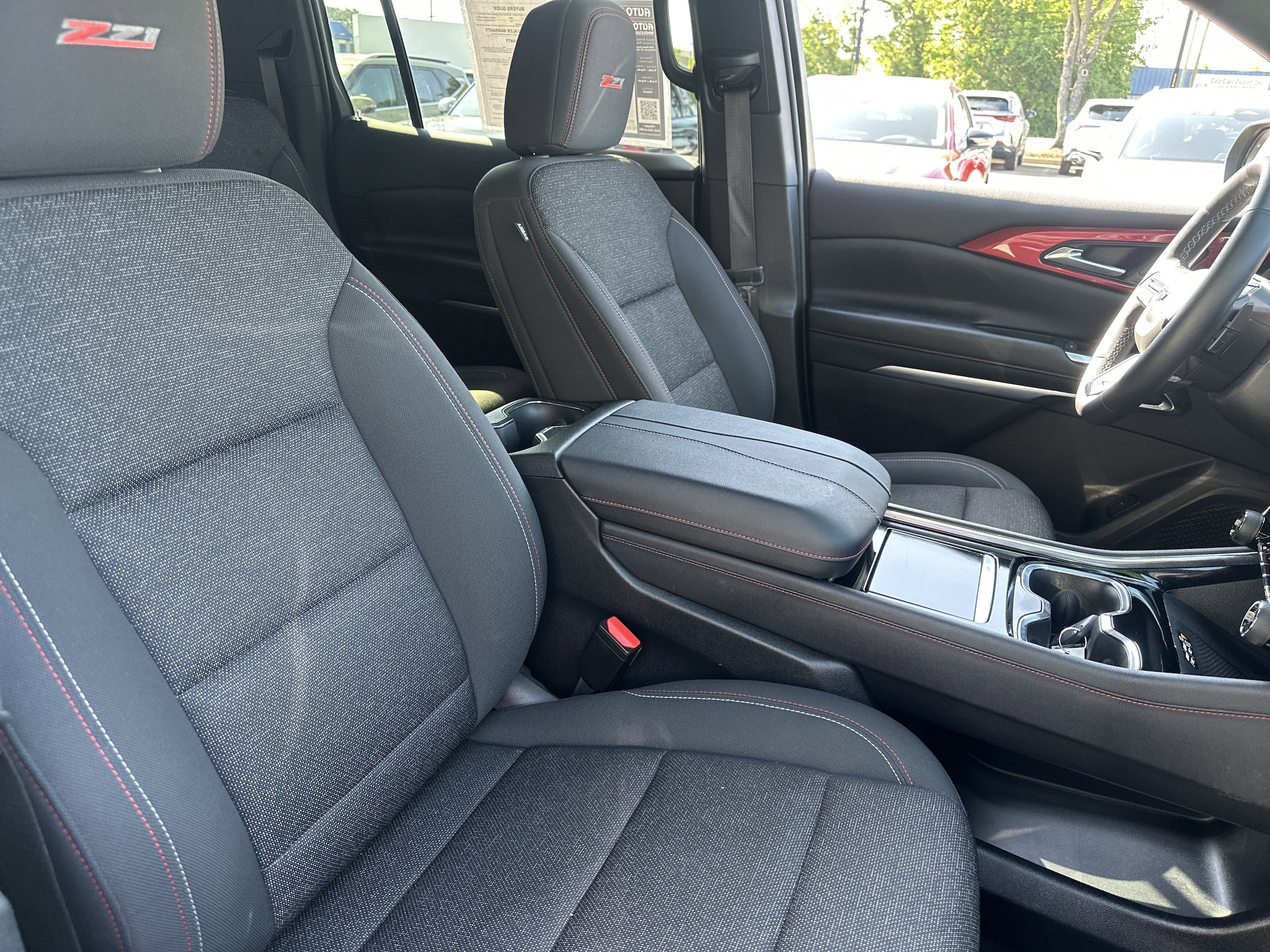 2024 Chevrolet Traverse Z71 - Photo 14