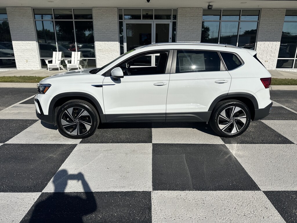 Used 2024 Volkswagen Taos 1.5T SE SUV