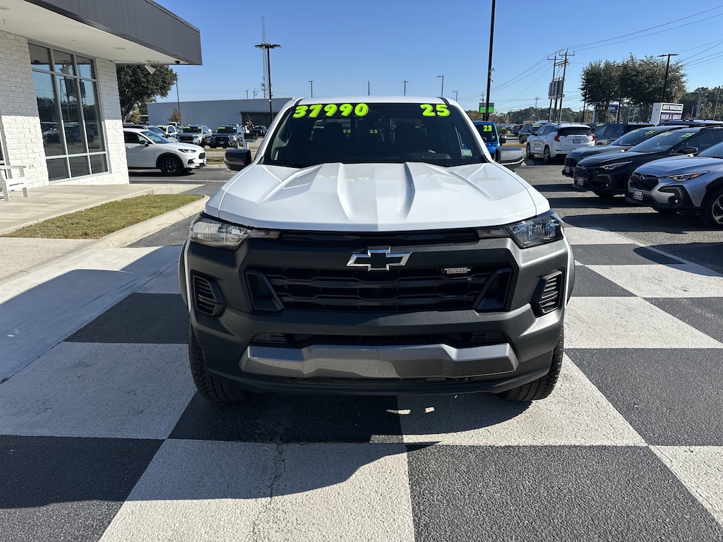 Used 2025 Chevrolet Colorado Trail Boss Truck Crew Cab