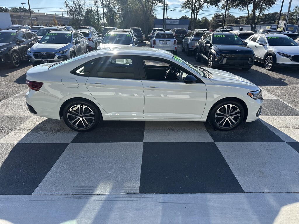 Used 2023 Volkswagen Jetta 1.5T Sport Sedan