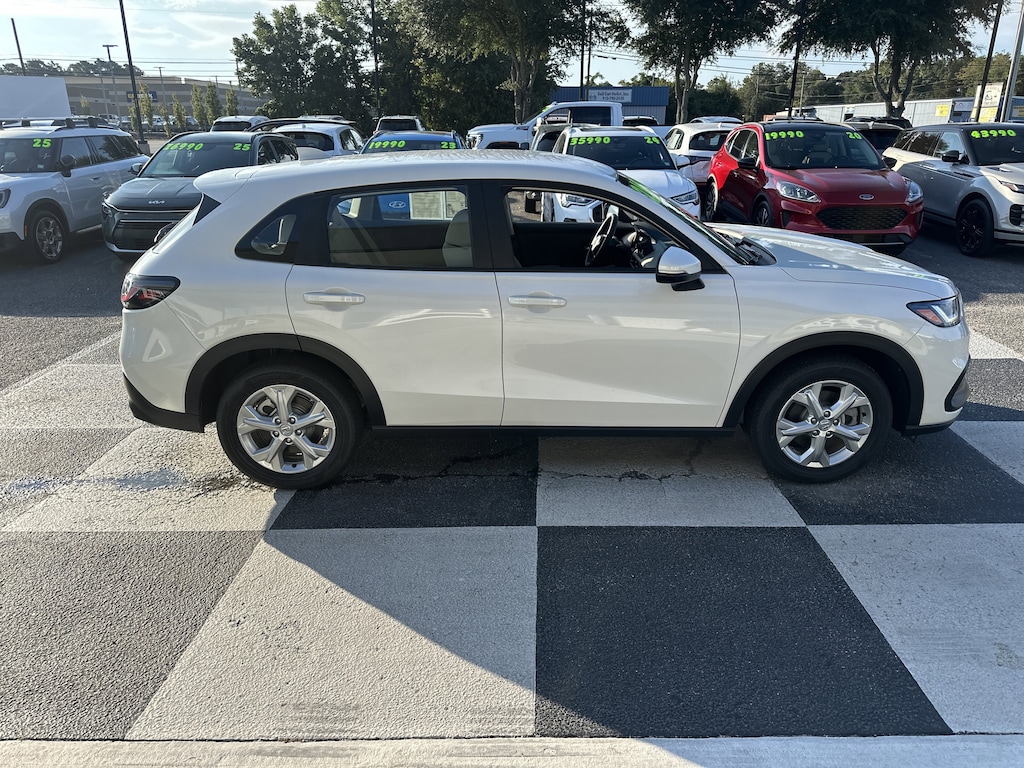 Used 2025 Honda HR-V LX SUV