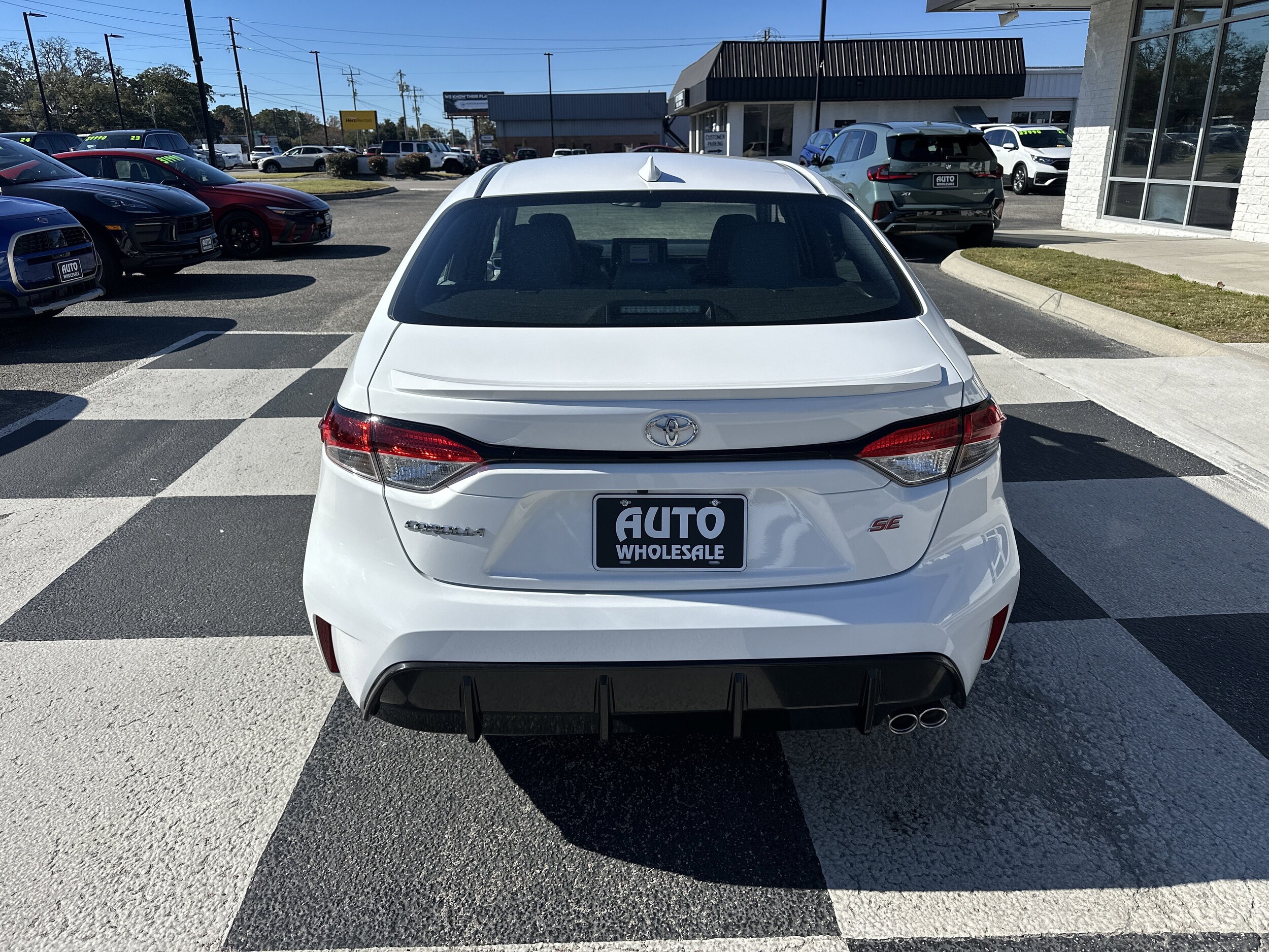 2024 Toyota Corolla SE photo 3