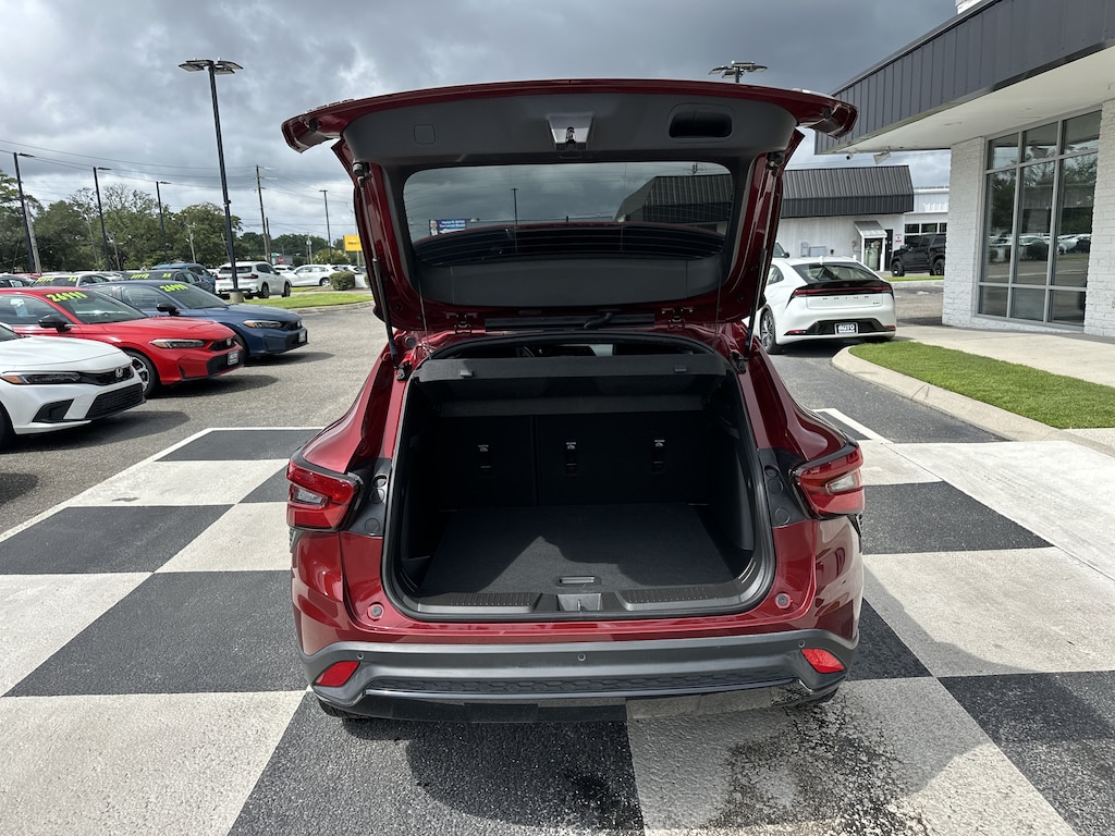 Used 2025 Chevrolet Trax 2RS SUV