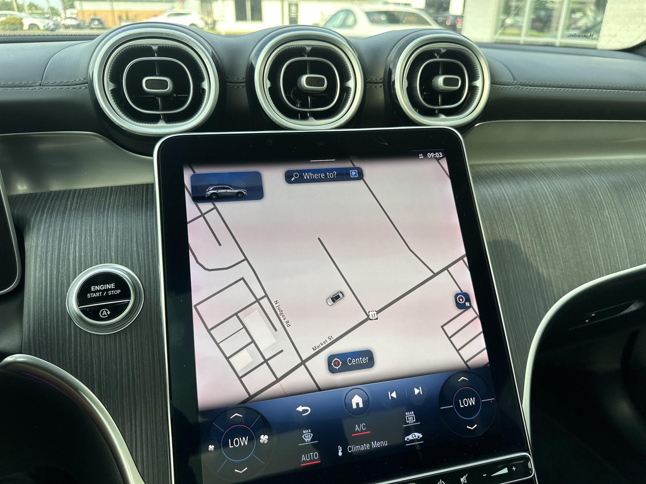 2023 Mercedes-Benz GLC GLC 300 - Photo 17