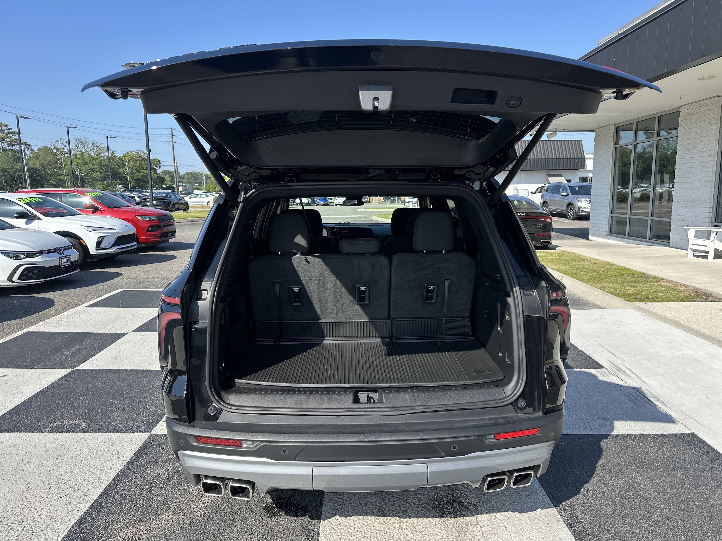 2024 Chevrolet Traverse Z71 - Photo 5
