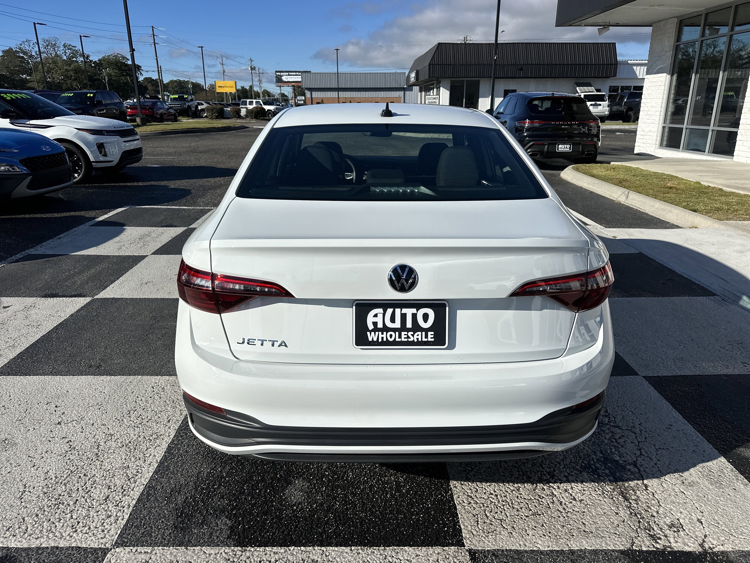 2024 Volkswagen Jetta 1.5T Sport photo 4