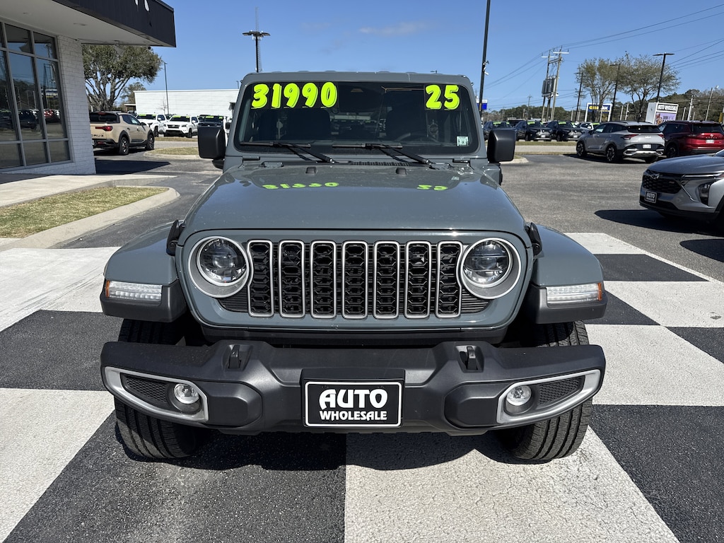 Used 2025 Jeep Wrangler 4xe Sahara SUV