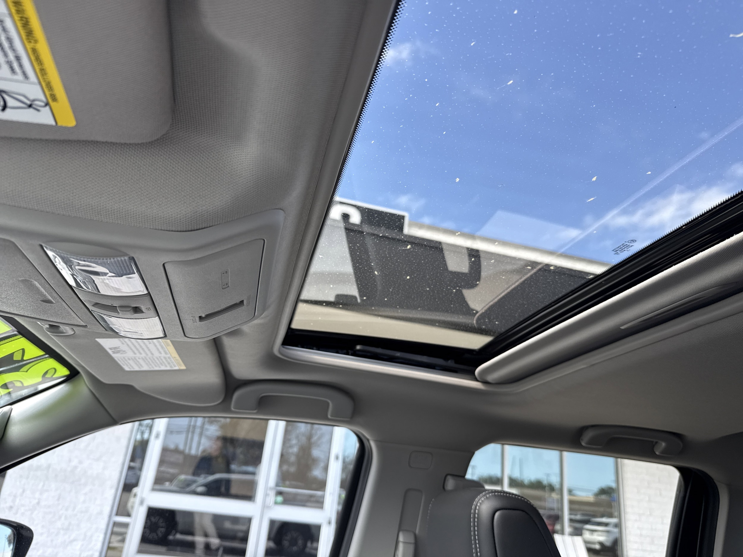 2024 Nissan Frontier SL - Photo 20