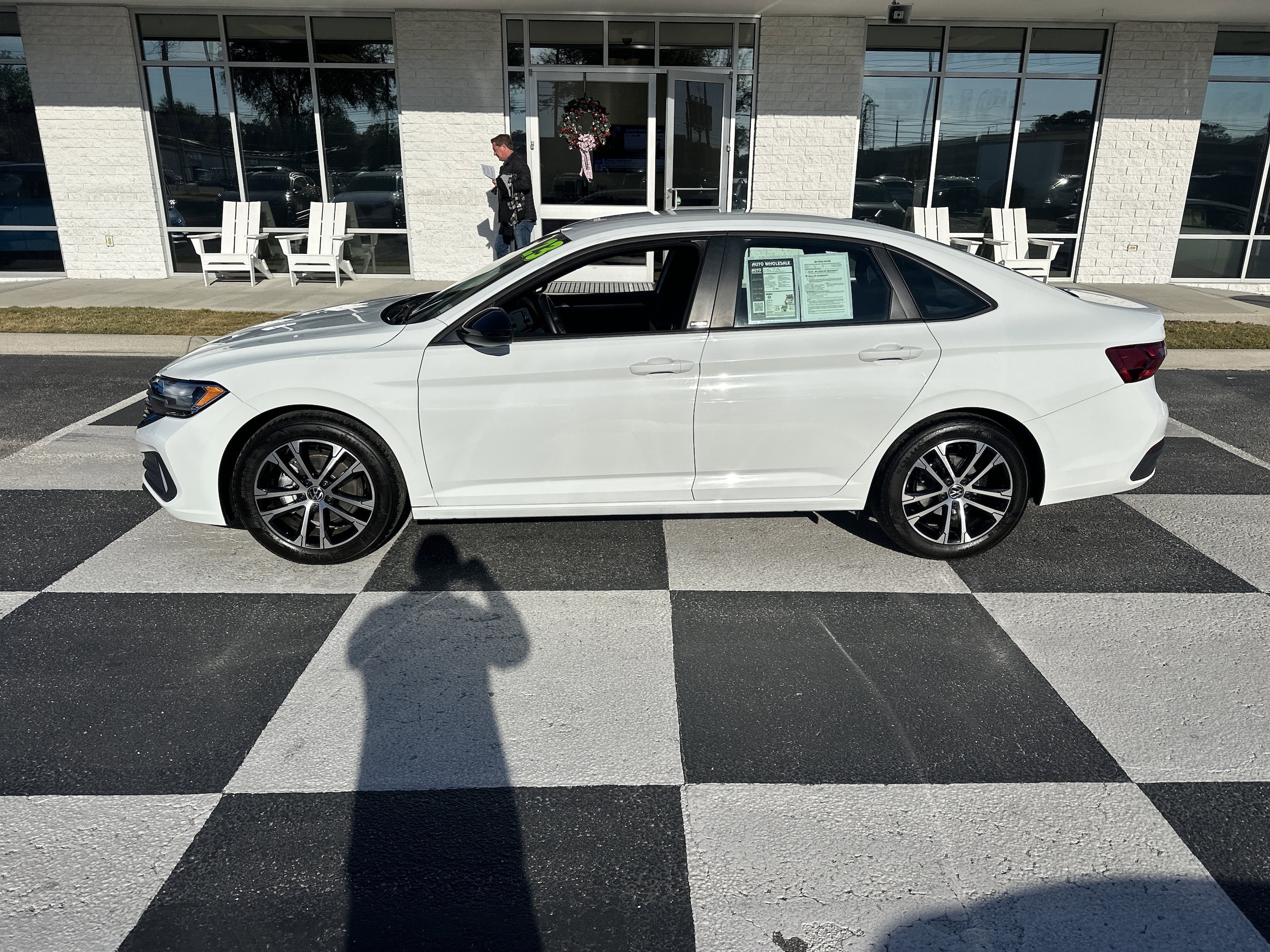 2023 Volkswagen Jetta Sport's photo