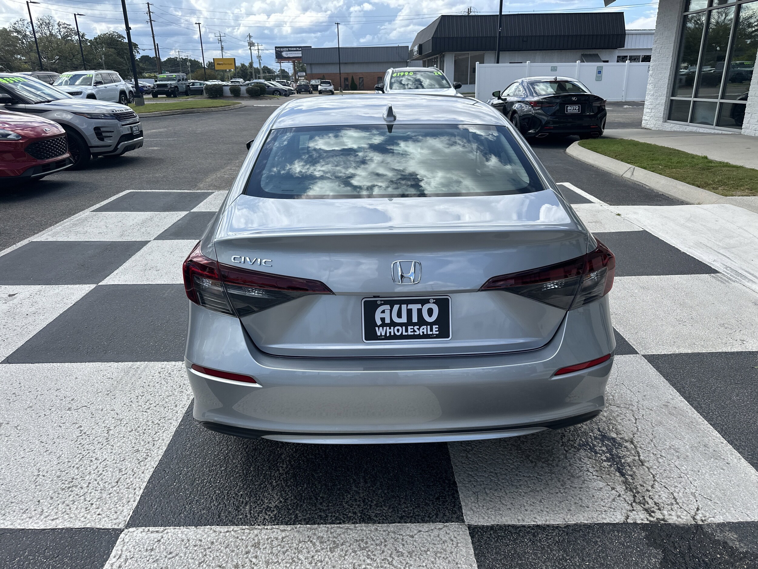 2025 Honda Civic LX photo 4