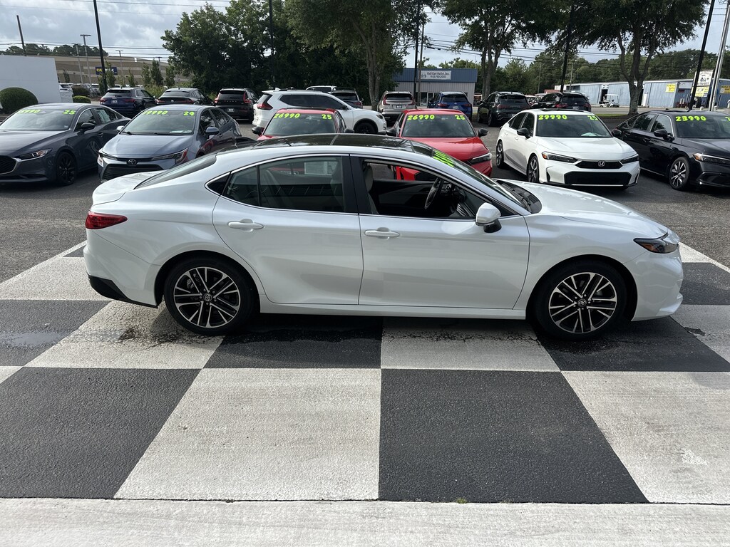 Used 2025 Toyota Camry XLE Sedan