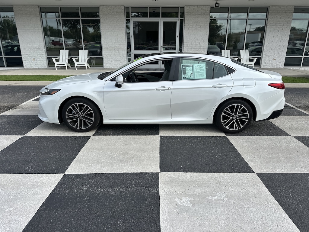 Used 2025 Toyota Camry XLE Sedan