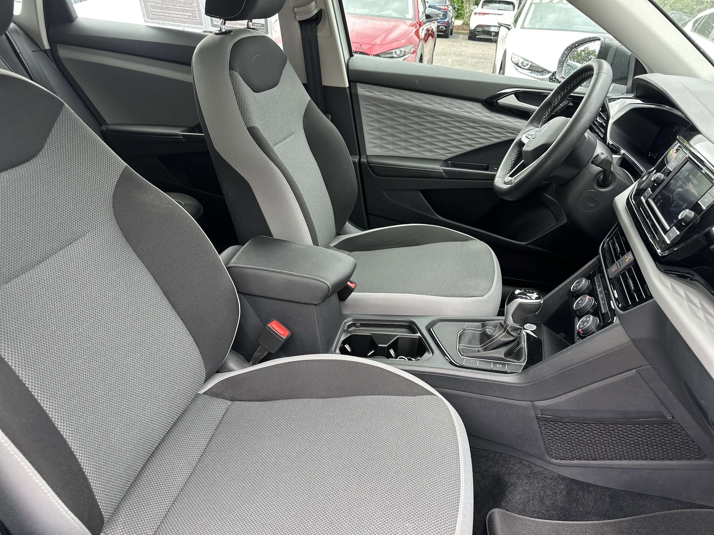 2024 Volkswagen Taos S - Photo 13