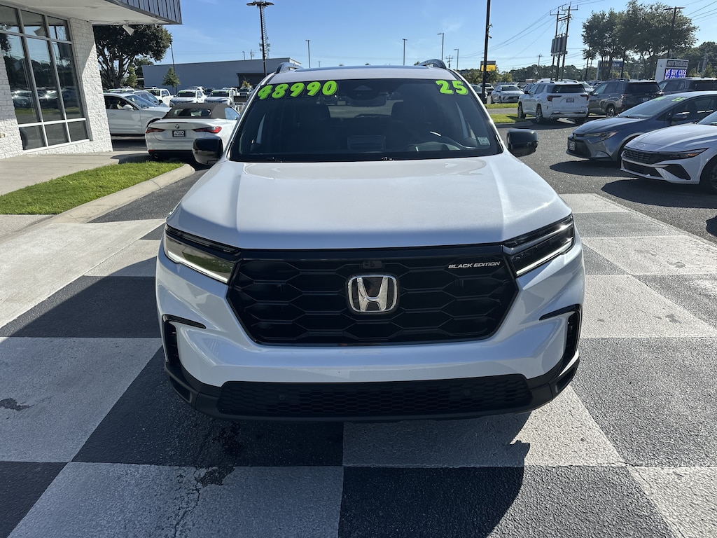Used 2025 Honda Pilot Black Edition SUV