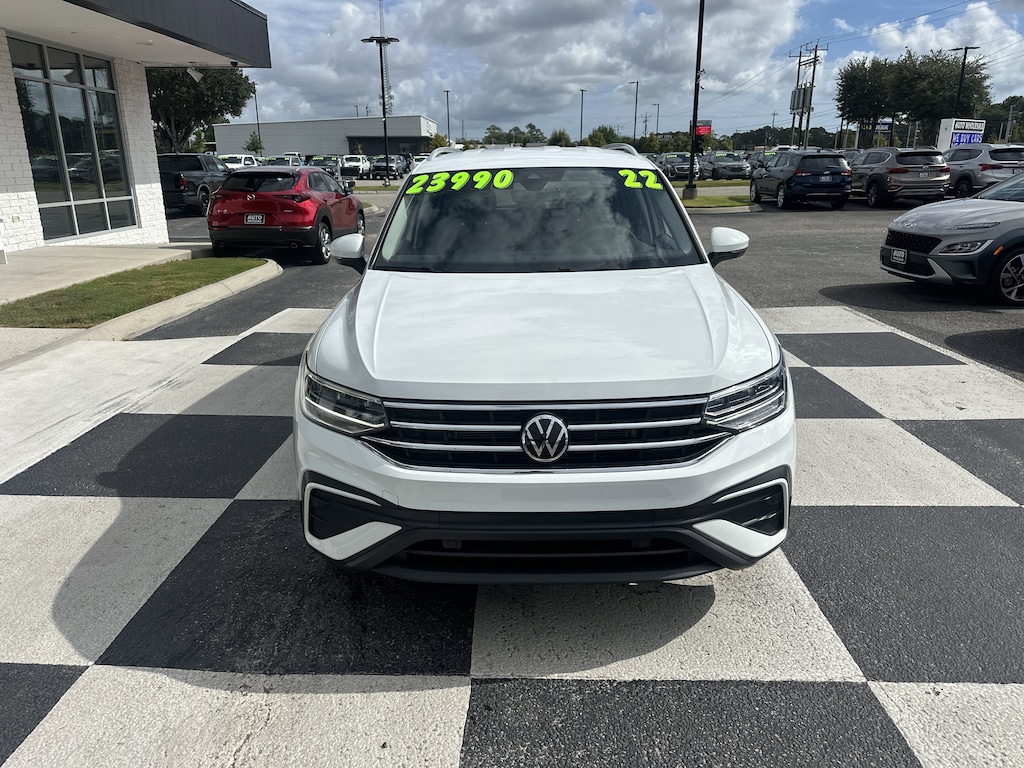 Used 2022 Volkswagen Tiguan 2.0T SE SUV