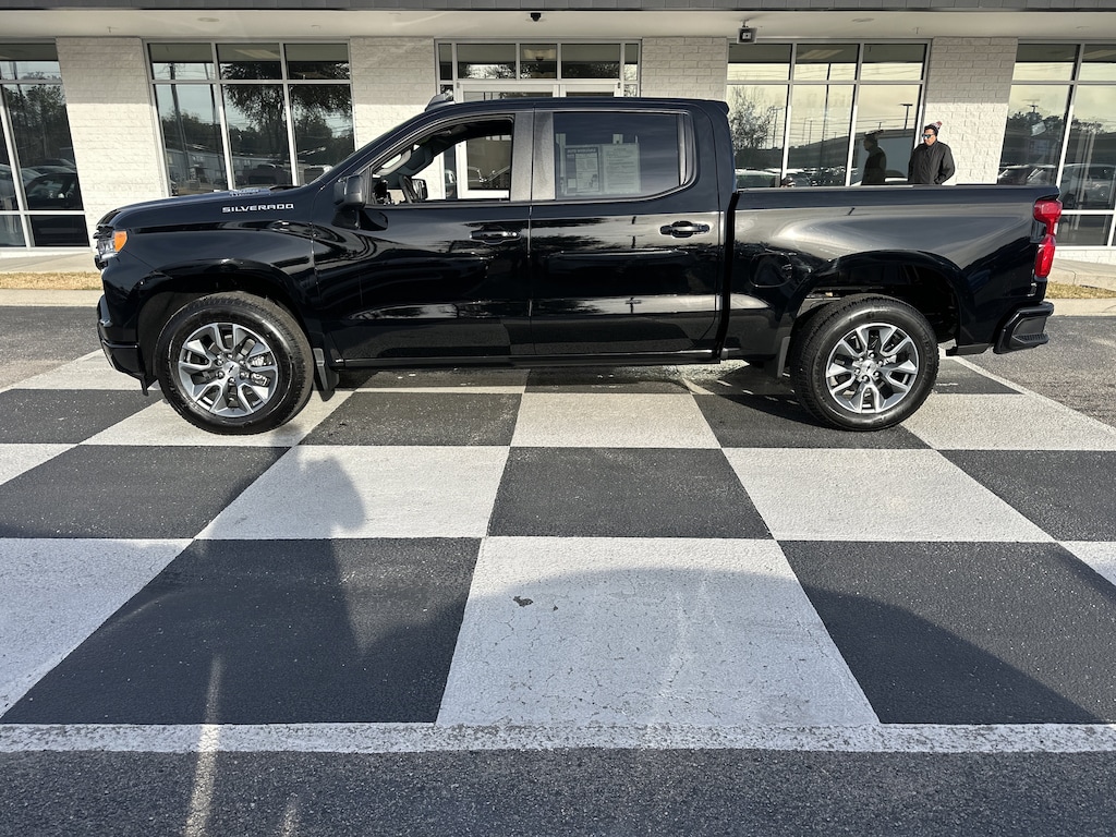 Used 2025 Chevrolet Silverado 1500 RST Truck Crew Cab