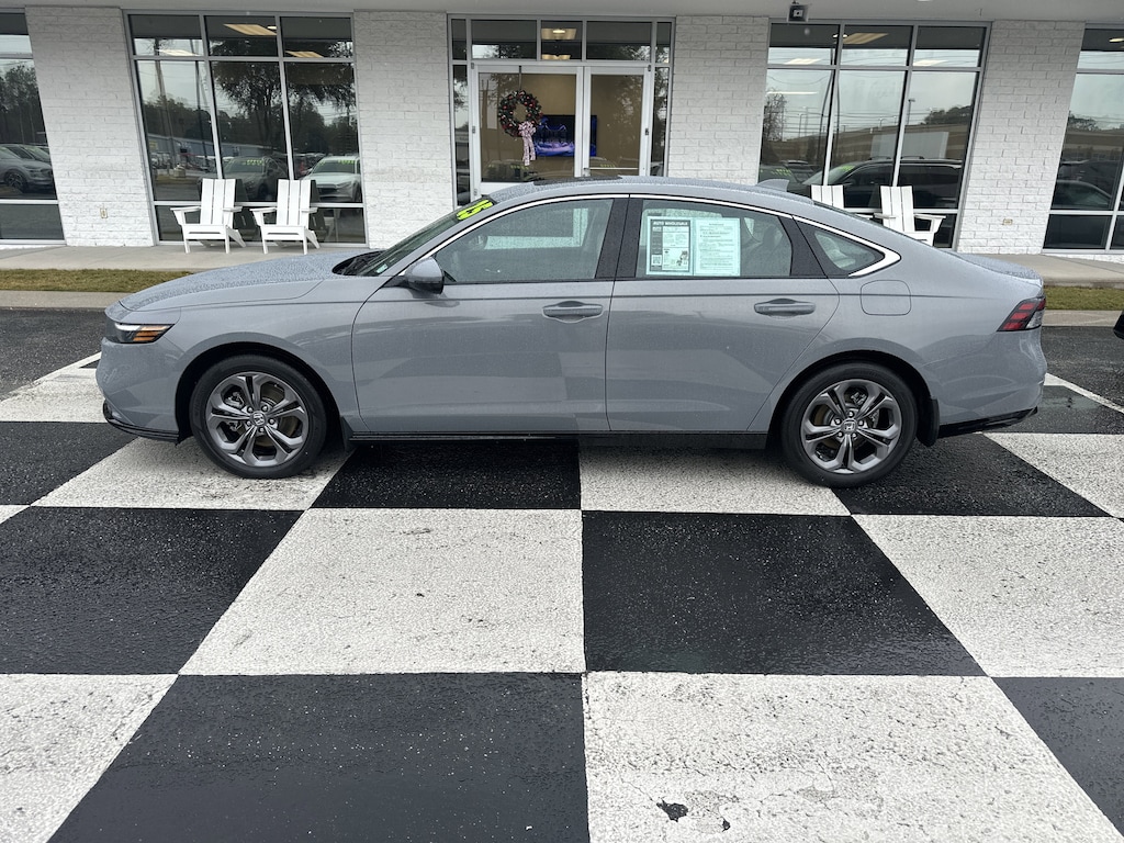 Used 2025 Honda Accord Hybrid EX-L Sedan