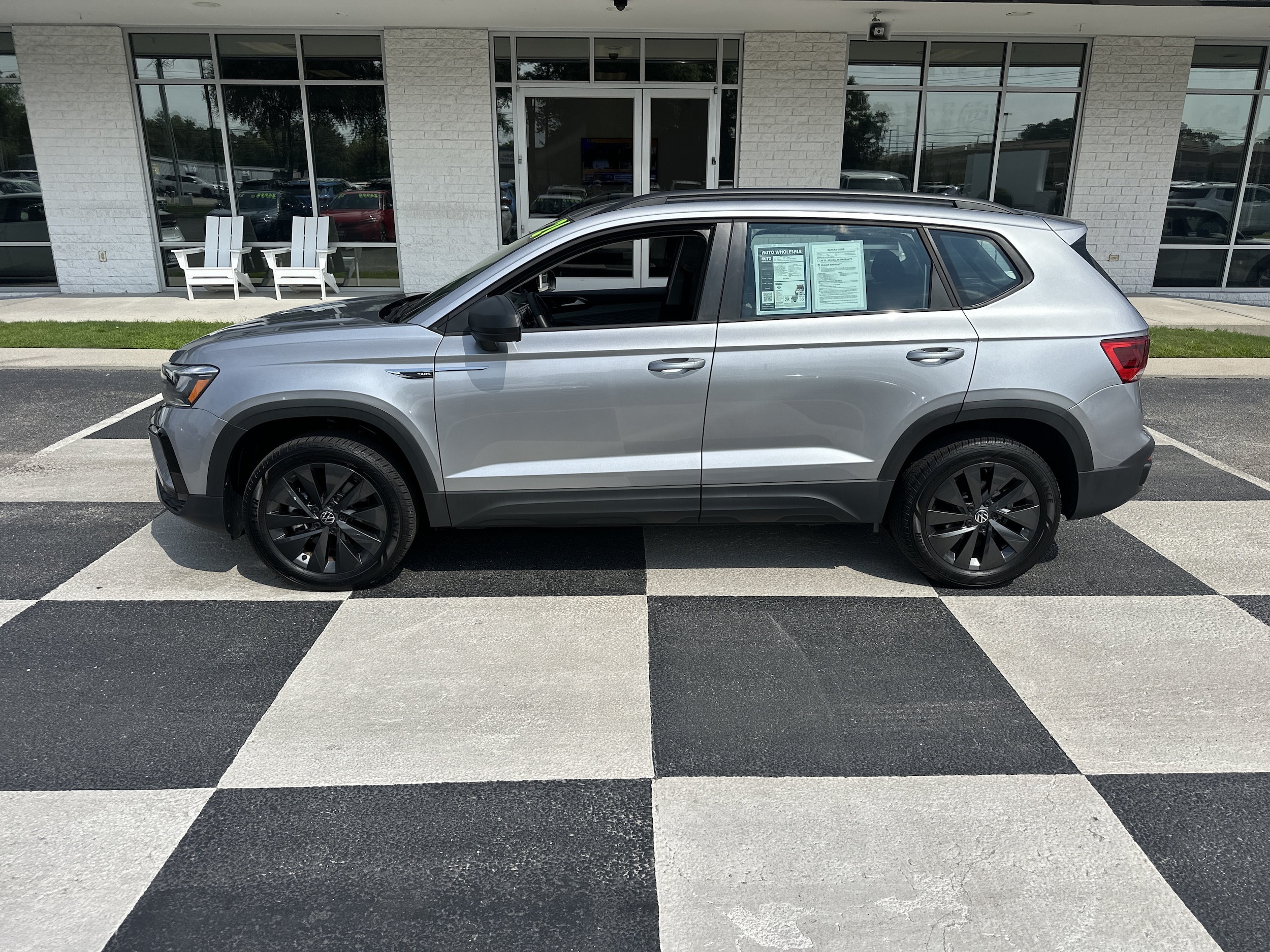2024 Volkswagen Taos