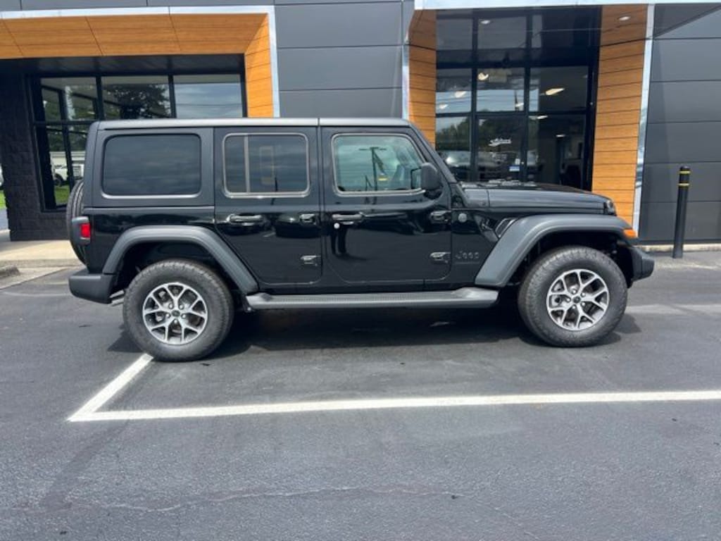 New 2026 Jeep Wrangler Sport S 4X4 SUV