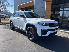 2026 Jeep Grand Cherokee Limited 4X4 SUV