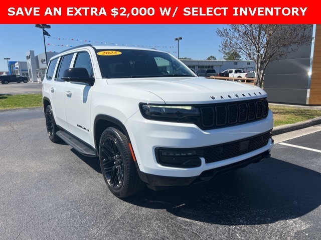 2025 Jeep Wagoneer Series II's photo