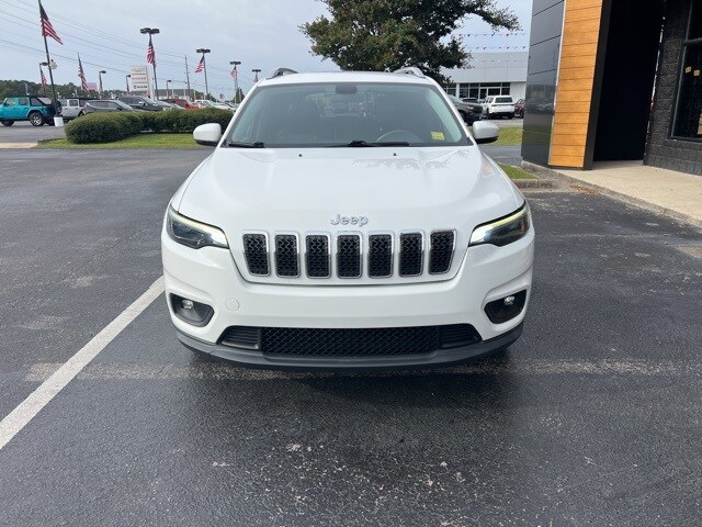 2019 Jeep Cherokee Latitude photo 3