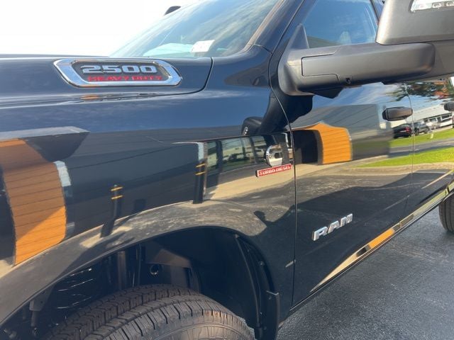 2025 RAM 2500 Big Horn - Photo 6