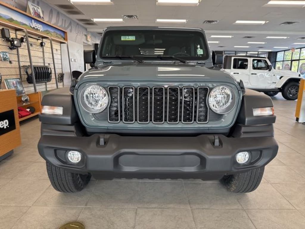 New 2026 Jeep Wrangler Sport 4X4 SUV