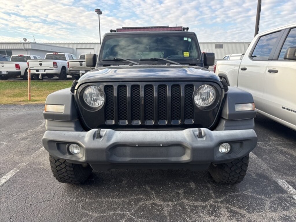 Used 2019 Jeep Wrangler Sport S SUV