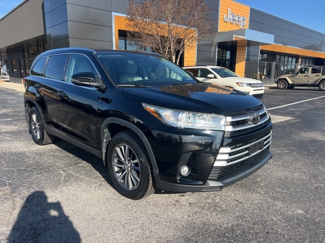2019 Toyota Highlander XLE's photo