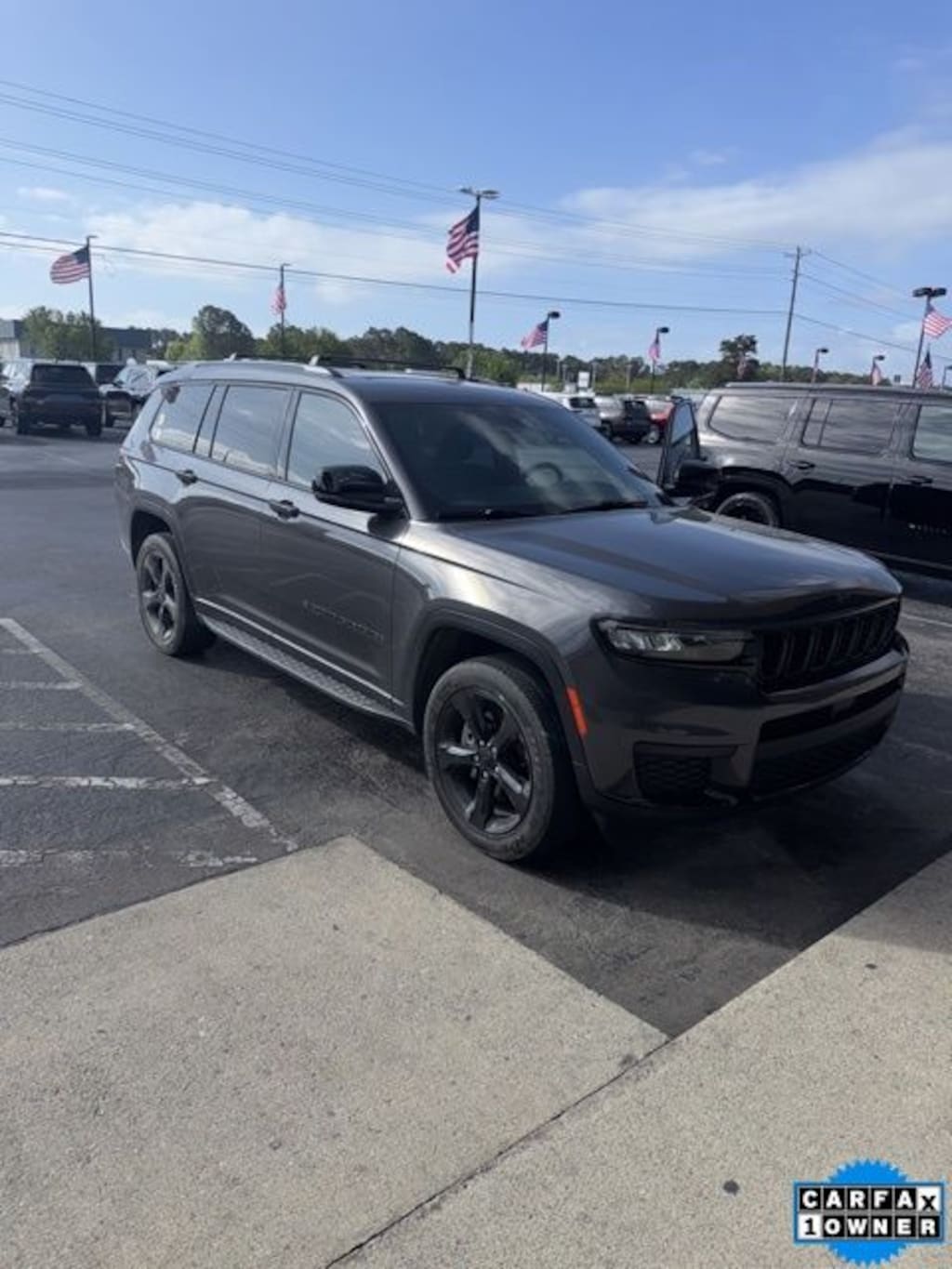 Used 2023 Jeep Grand Cherokee Altitude SUV