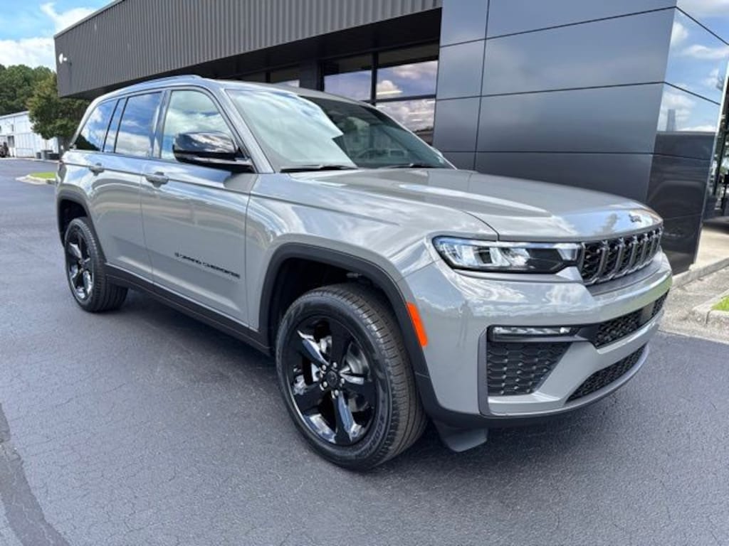 New 2027 Jeep Grand Cherokee Limited 4X4 SUV