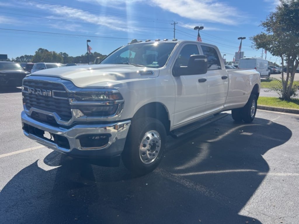 New 2025 Ram 3500 Tradesman Crew Cab