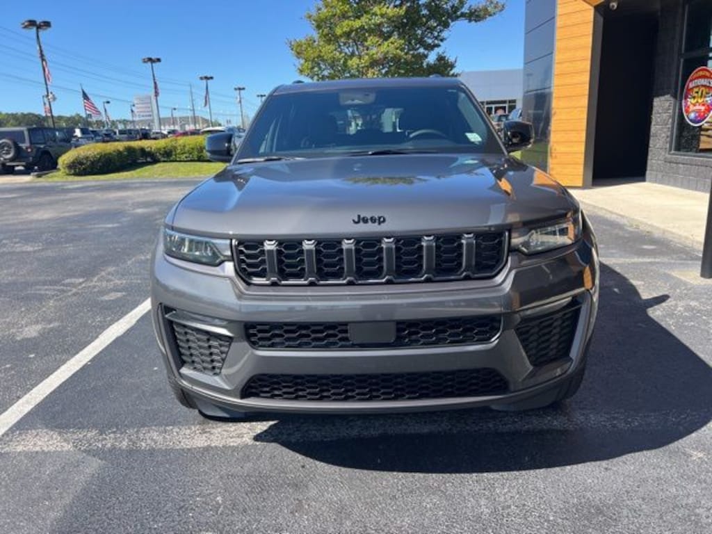 New 2026 Jeep Grand Cherokee Limited RWD SUV