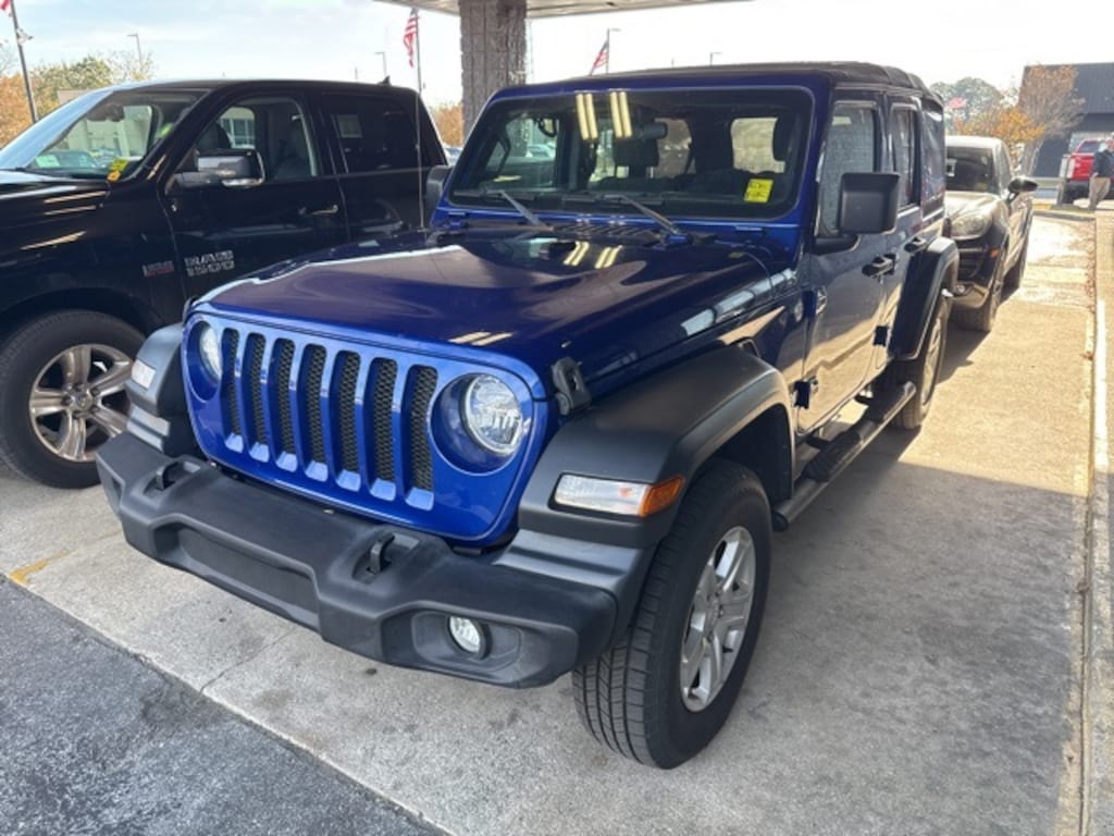 Used 2018 Jeep Wrangler Sport S SUV