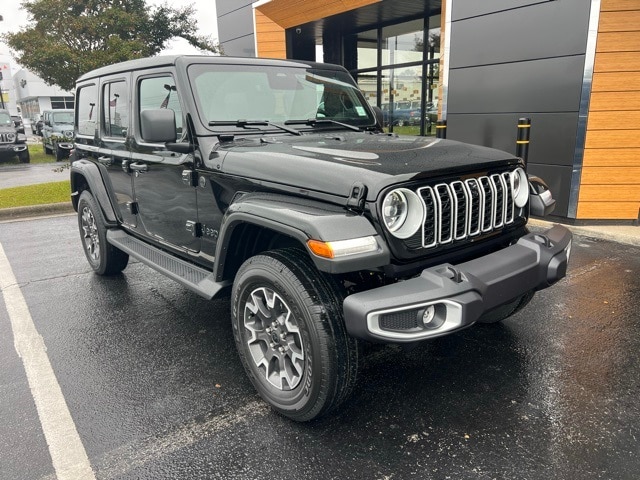 2026 Jeep Wrangler 4-Door Sahara's photo