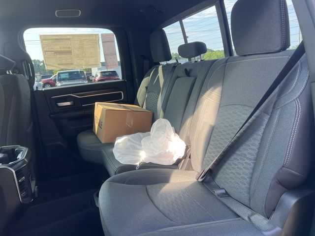 2025 RAM 2500 Big Horn - Photo 21