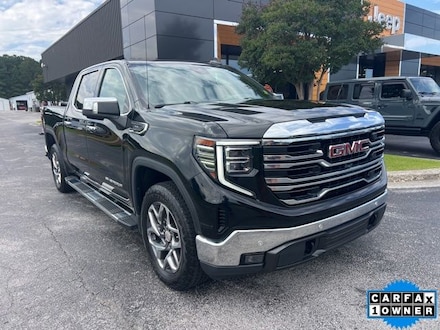 2022 GMC Sierra 1500 SLT Crew Cab