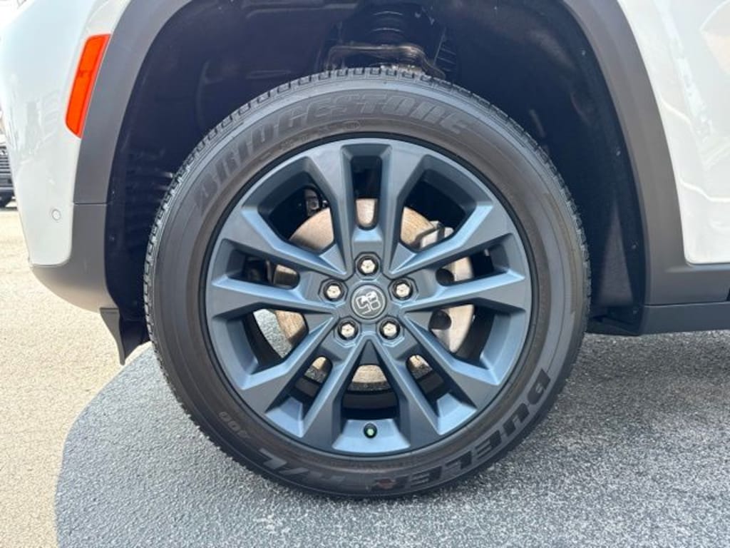 New 2026 Jeep Grand Cherokee L 85th Anniversary Edition 4X4 SUV