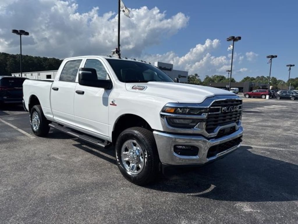 New 2025 Ram 2500 Tradesman 4X4 Crew Cab