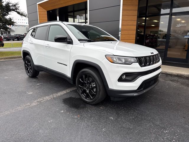 2026 Jeep Compass Altitude 4X4's photo