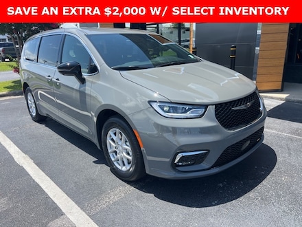 2025 Chrysler Pacifica Select FWD Minivan Jacksonville NC