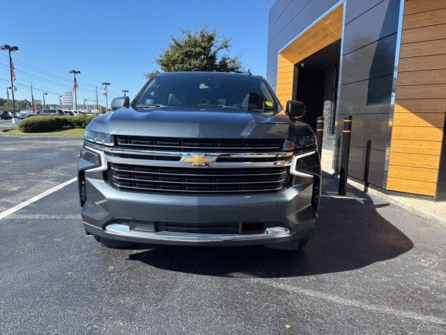 2021 Chevrolet Tahoe LT photo 3